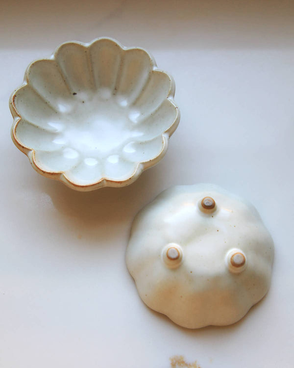Lotus Soap and Brush Dish - Little Flower Soap Co